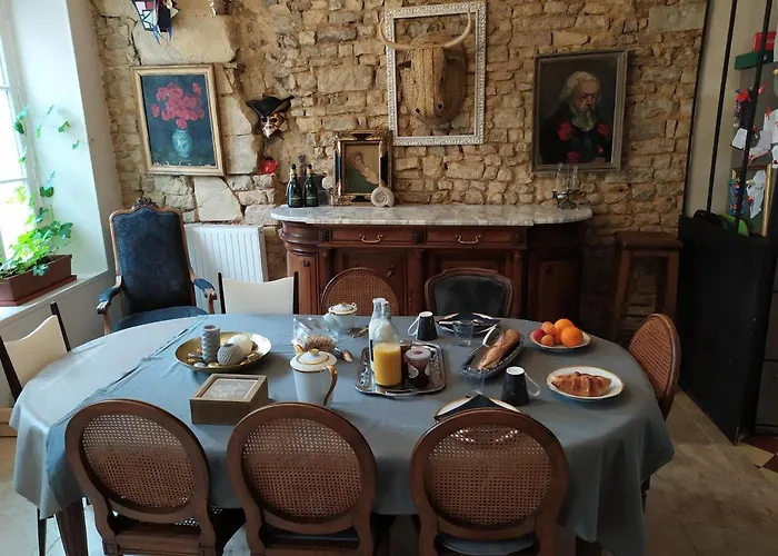 D'hote En Famille Bed & Breakfast 3*